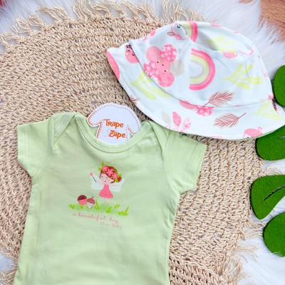 Conj. Body a Beautiful Day, Bucket e Short Frutinhas - Verde e Off White